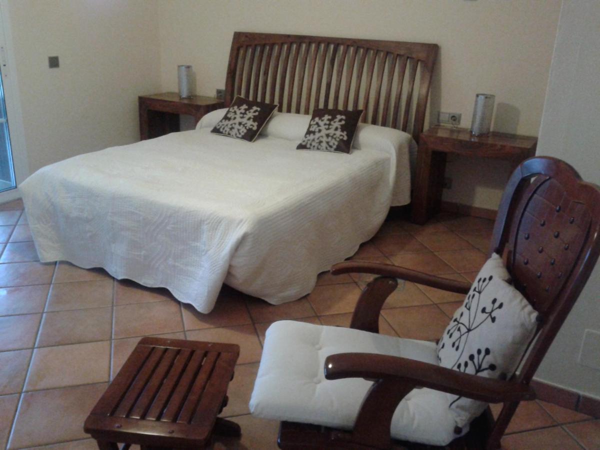 Villa Ca Na Llum Trebeluger 外观 照片