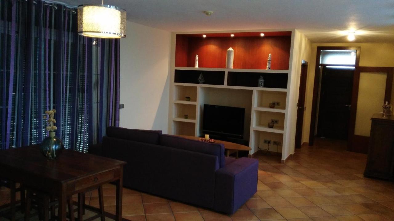 Villa Ca Na Llum Trebeluger 外观 照片