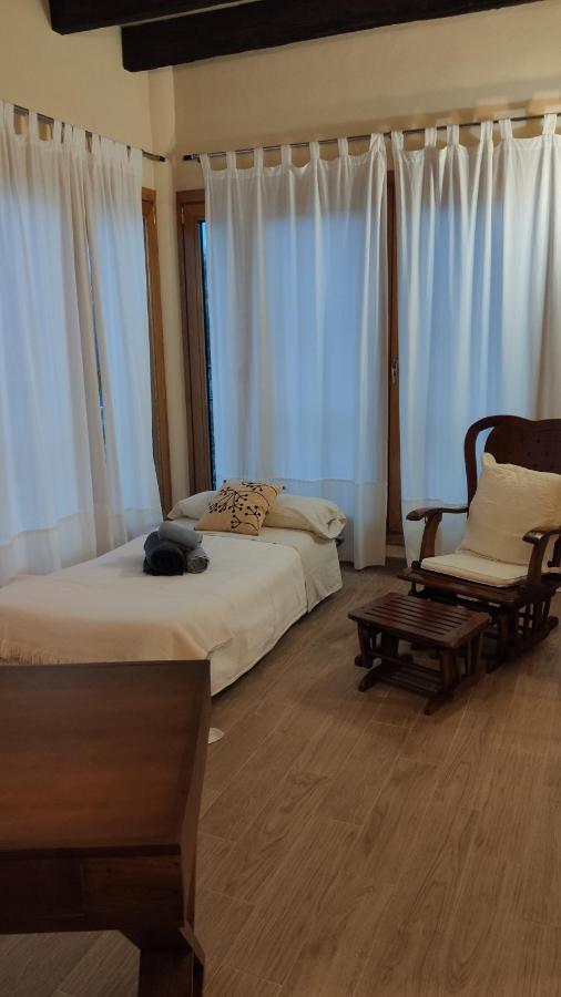 Villa Ca Na Llum Trebeluger 外观 照片