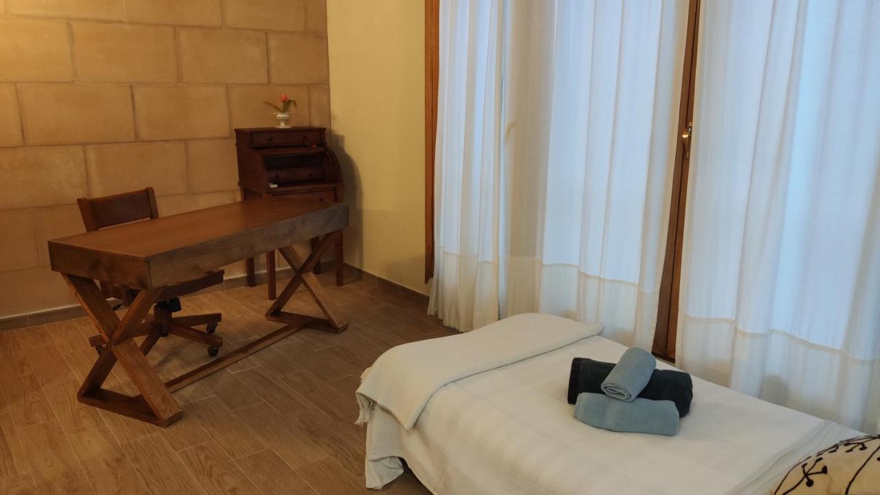 Villa Ca Na Llum Trebeluger 外观 照片